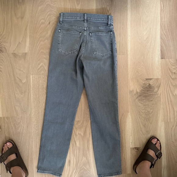 Abercrombie Gray Straight Leg Jeans with Vintage-Inspired Look - Picture 4 of 4